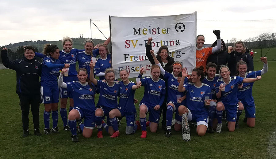22 04 30 Frauen2