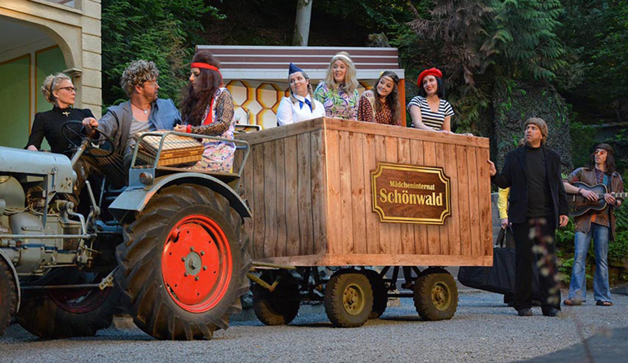 Furiose Premiere von "Wochenend und Sonnenschein"