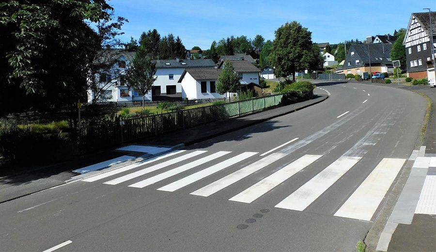 Zwei neue "Zebrastreifen" in Freudenberg und Lindenberg