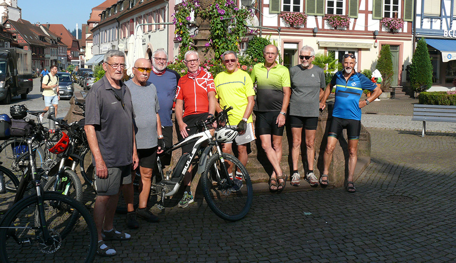 "Freitagssenioren" des TV auf Radtour