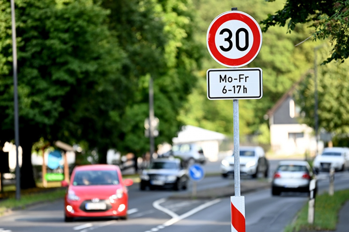 Mit 66 km/h am "Abenteuerland" vorbeigerast