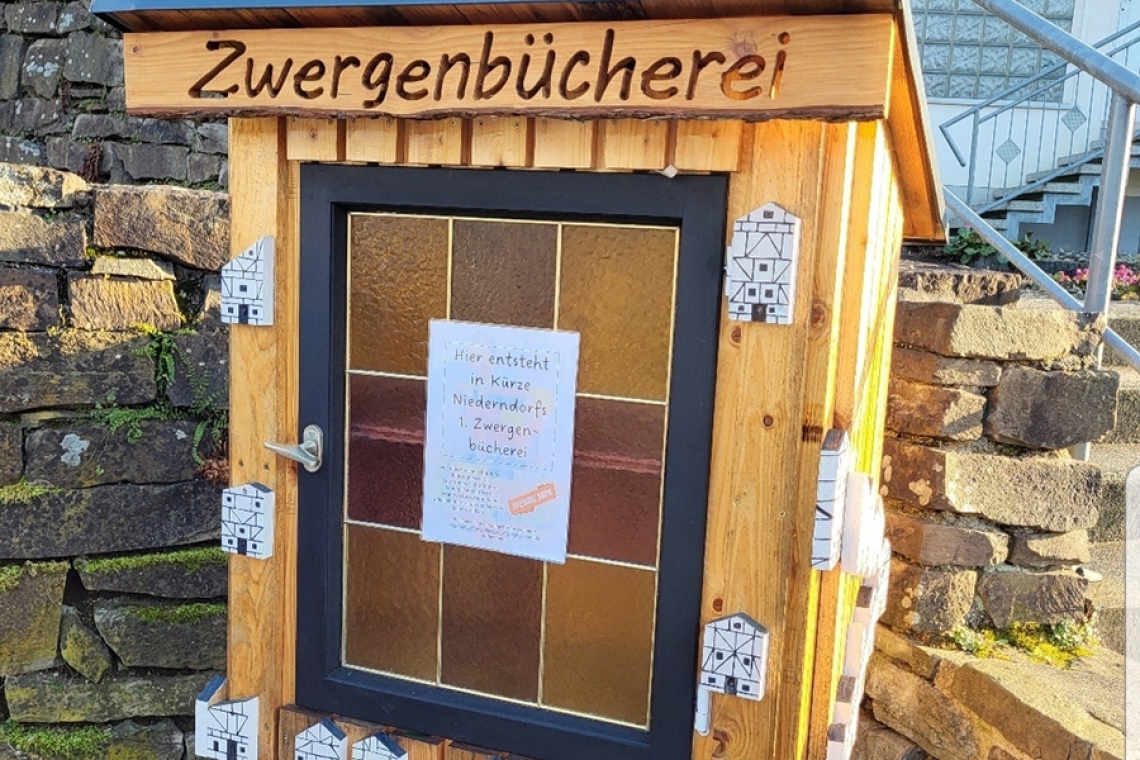 In Niederndorf gib es jetzt einen offenen Kinderbücherschrank