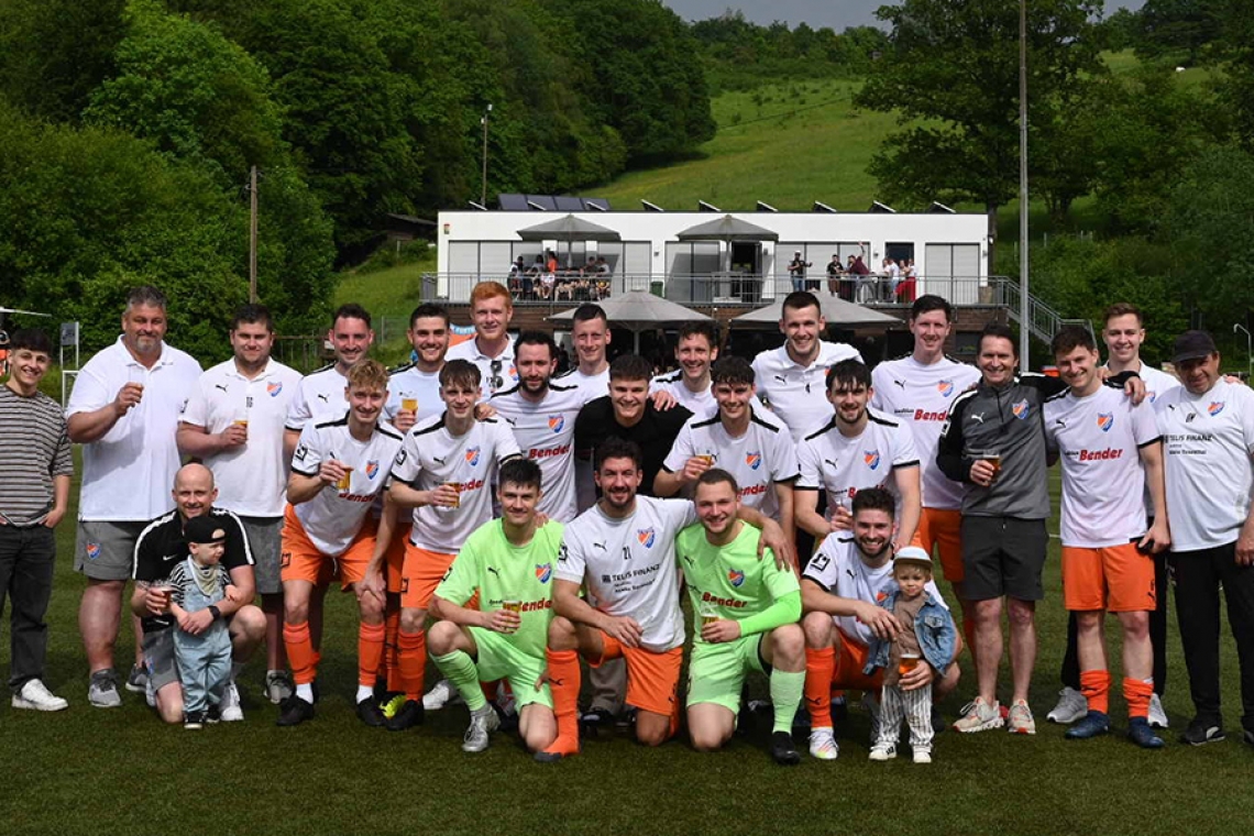 Saison-Kehraus der Fortuna mit 4:2 gegen Absteiger Hilchenbach
