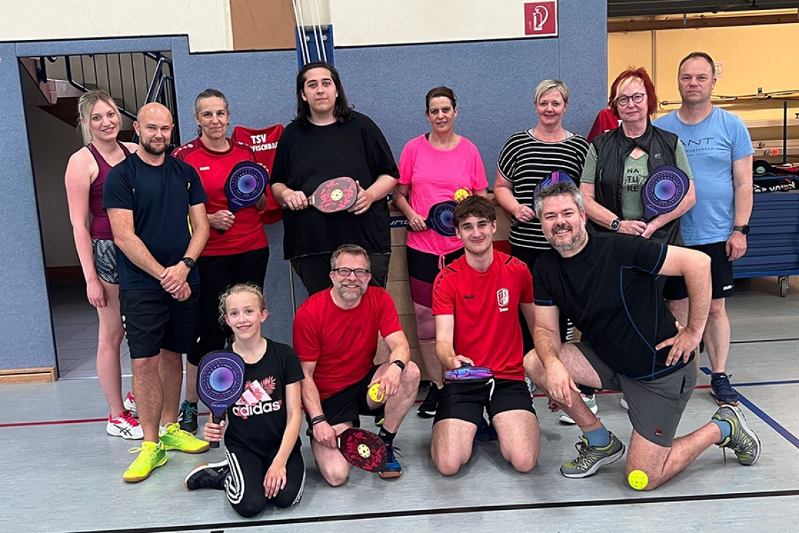 Neues sportliches Terrain: Pickleball beim TSV im Test