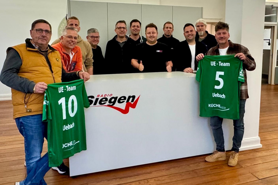 &quot;UE-Team&quot; überreicht mehr als 10.000 Euro an Aktion Lichtblicke