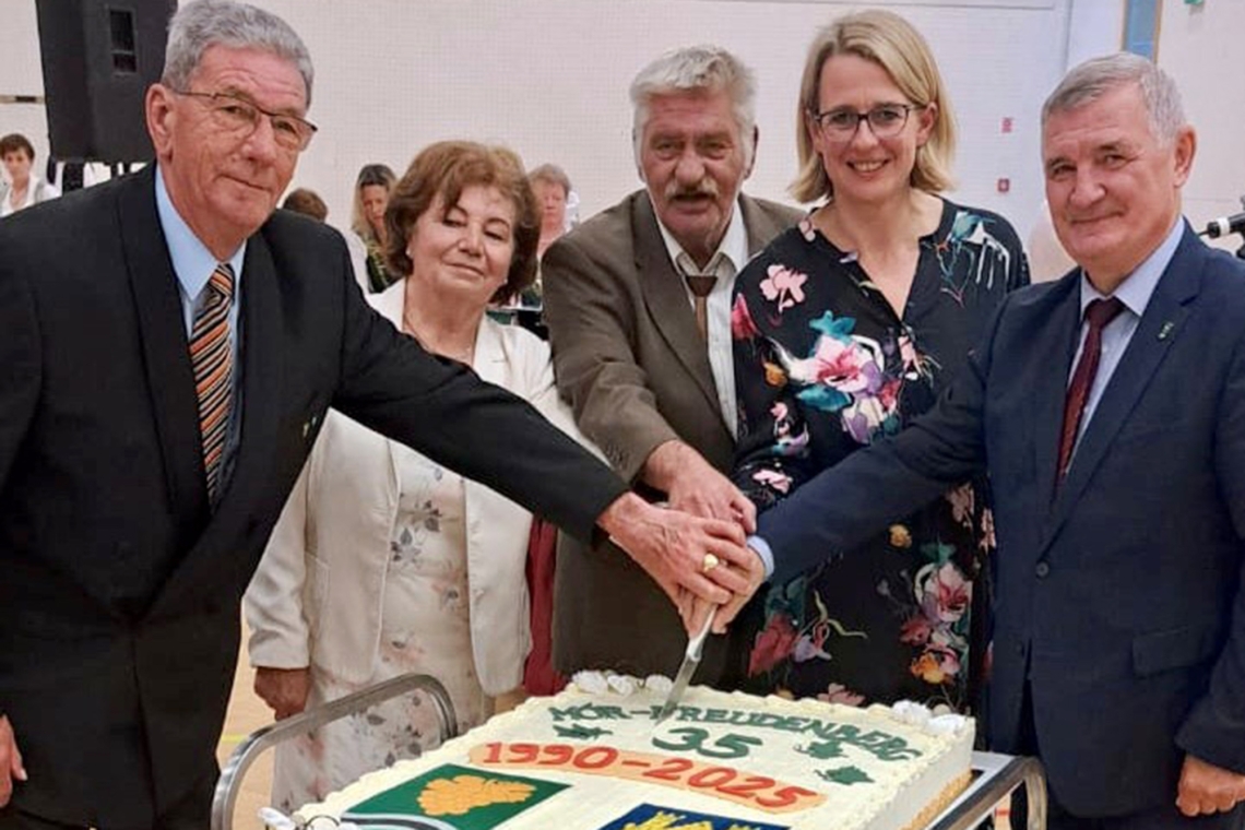 35 Jahre Partnerschaft zwischen Freudenberg und Mór gefeiert