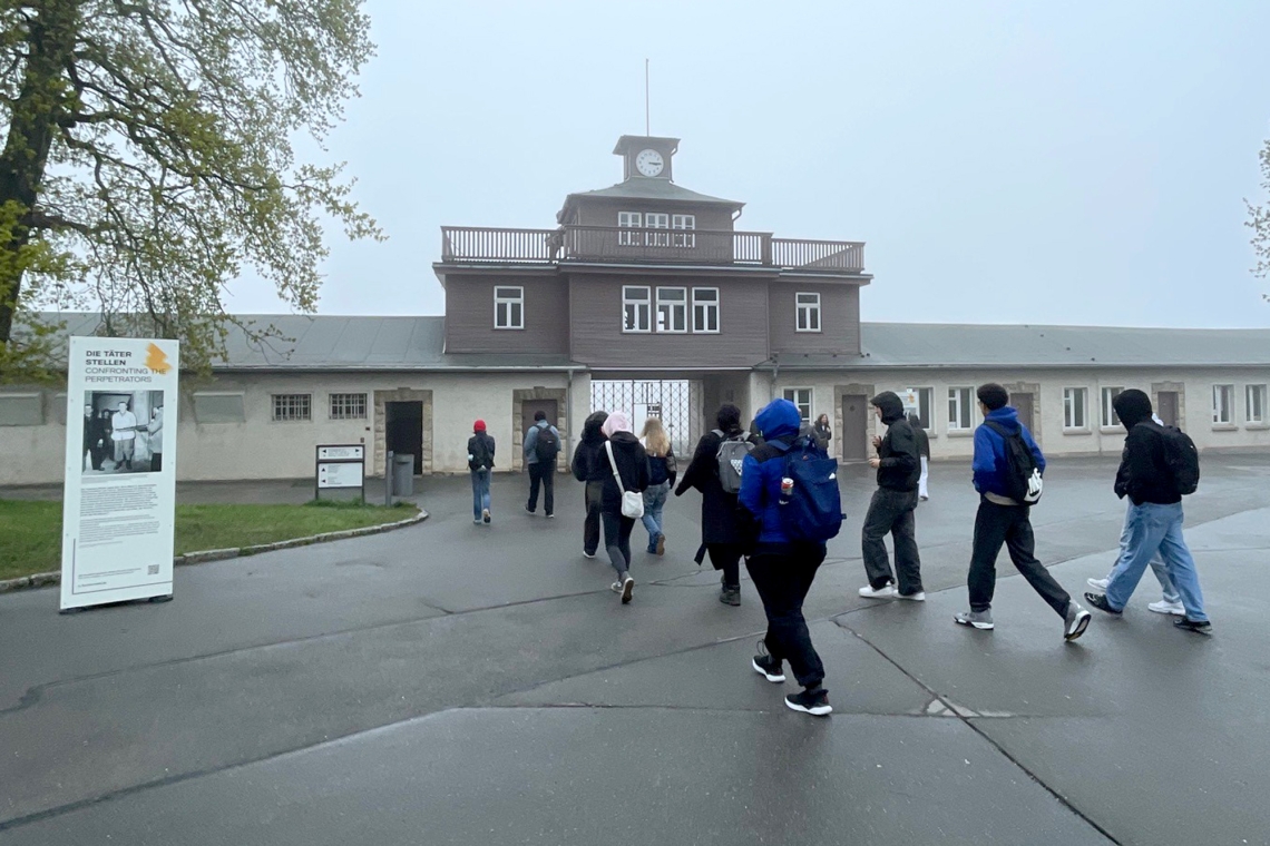 Jugendliche auf Spurensuche in Weimar und Buchenwald