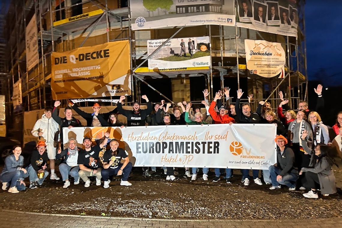 Großer Bahnhof am Straßenrand: TVer empfangen den Europameister