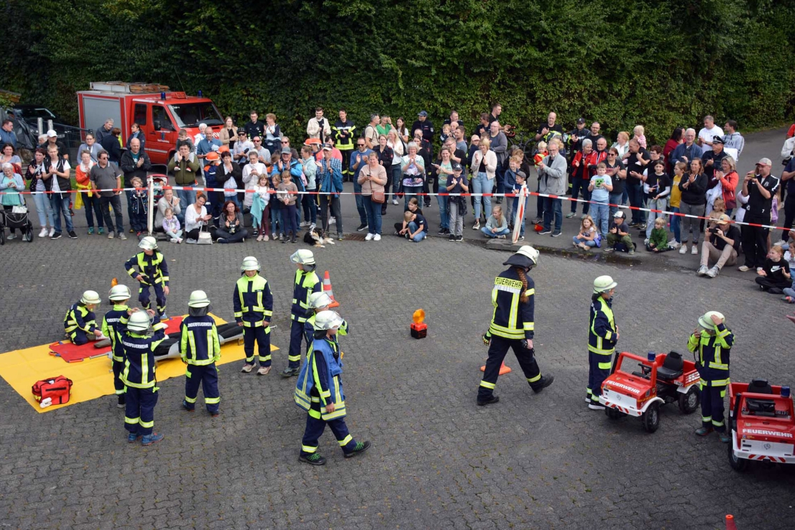 Volles Übungsprogramm zum Auftakt in die &quot;Feuerwehr-Saison&quot;