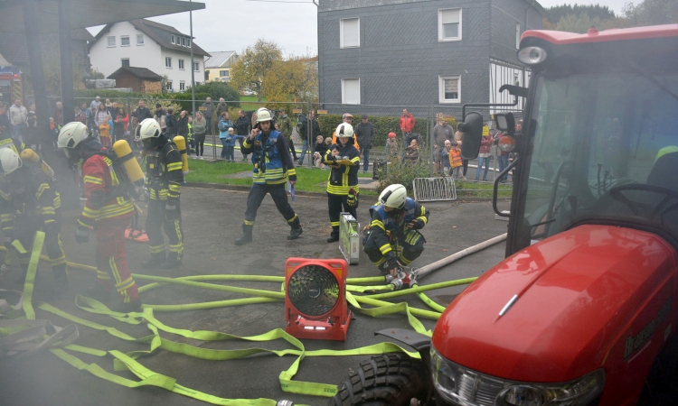 Herbstübung mit viel Witz und Applaus für alle Aktiven