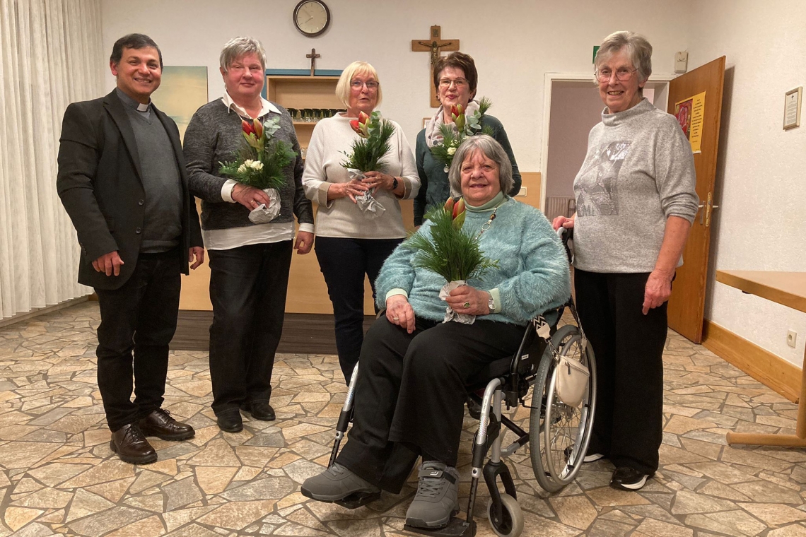 Seit 60 Jahren in Bewegung: Gymnastikgruppe der kfd feiert Jubiläum