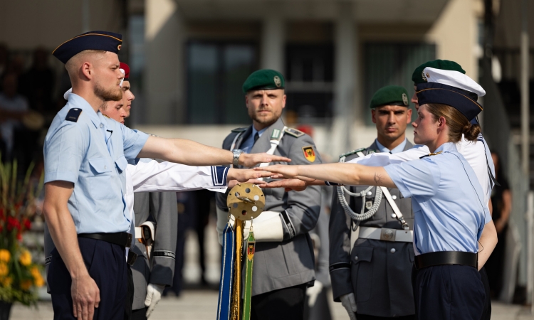 Wehrdienst – ja oder nein? Freudenberger Jugendliche sind gespalten