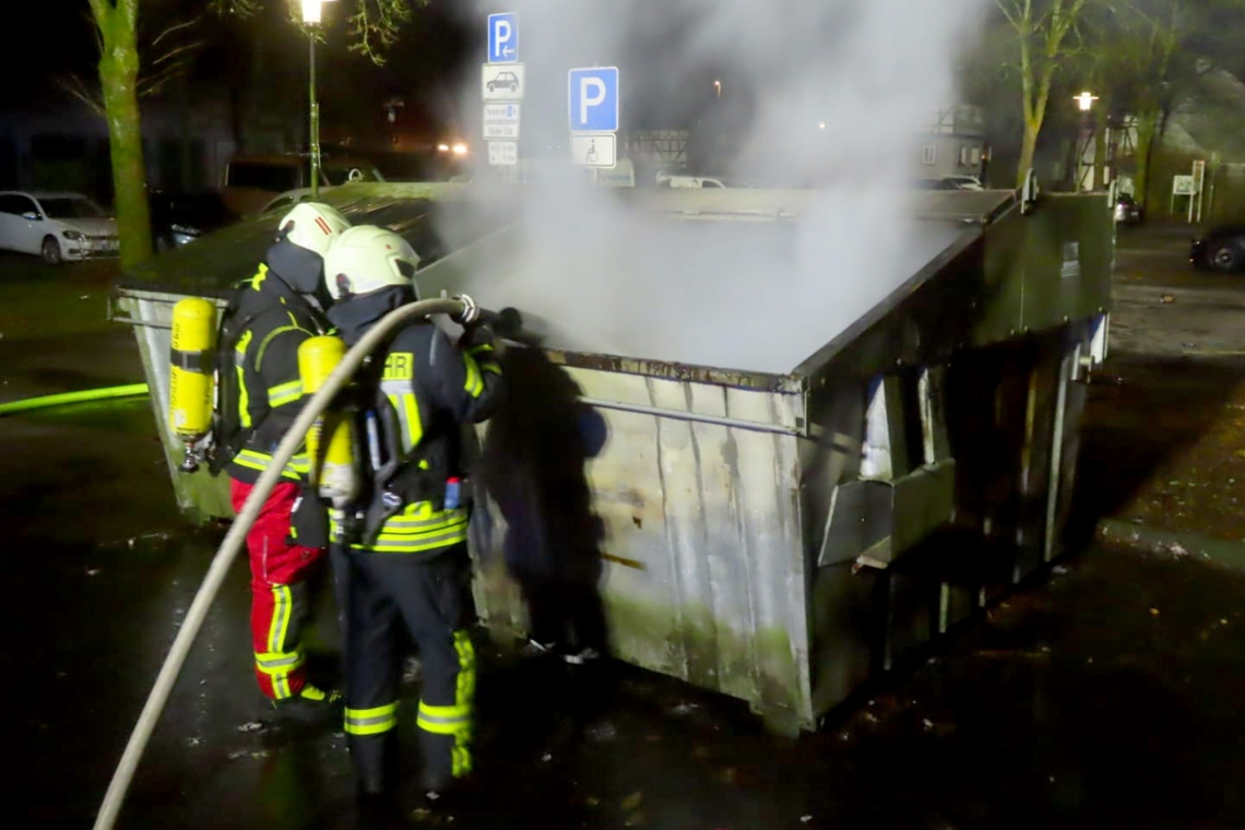 Zwei Kurzeinsätze für die Feuerwehr in der Silvesternacht