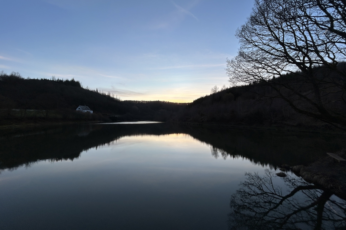 Aufatmen bei Anglern: Asdorfer Weiher bleibt vorerst erhalten