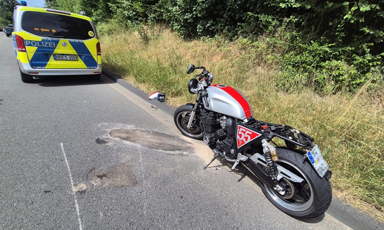 Vorfahrt missachtet: Motorradfahrer bei Unfall verletzt