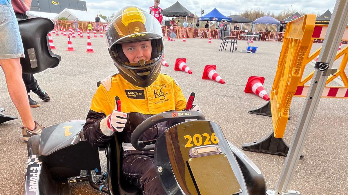 Der Freudenbeger Noah Siebel-Späth sicherte sich am Wochenende den zweiten Platz bei der südwestdeutschen Meisterschaft im Kart-Slalom.